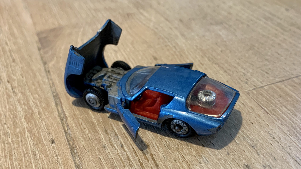 CBC5950C-A809-43DA-84A1-CFBC9E04E2C0