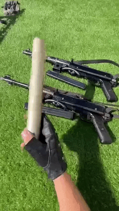 https://i.postimg.cc/yYrcMQD0/video-2026-08-15-12-09-17-(1).gif