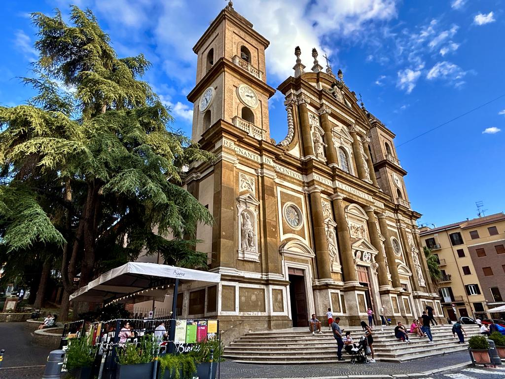 Жаркий сентябрь на побережье Тирренского моря.