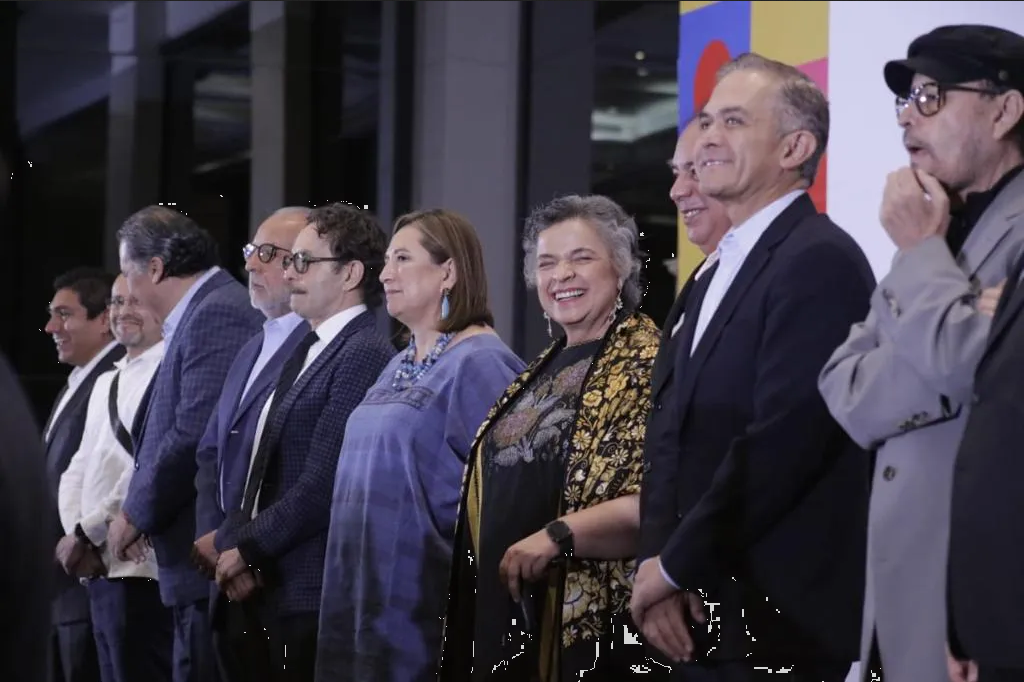 Rasura Frente a 20 aspirantes y da registro solo a 13, de ellos 9 son políticos