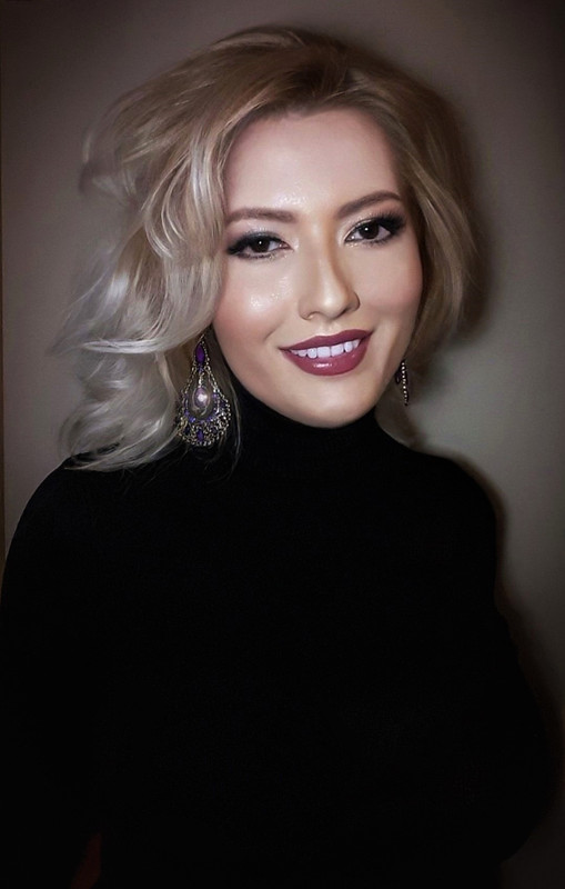 Актриса и пианистка Валерия Корнеева (14)