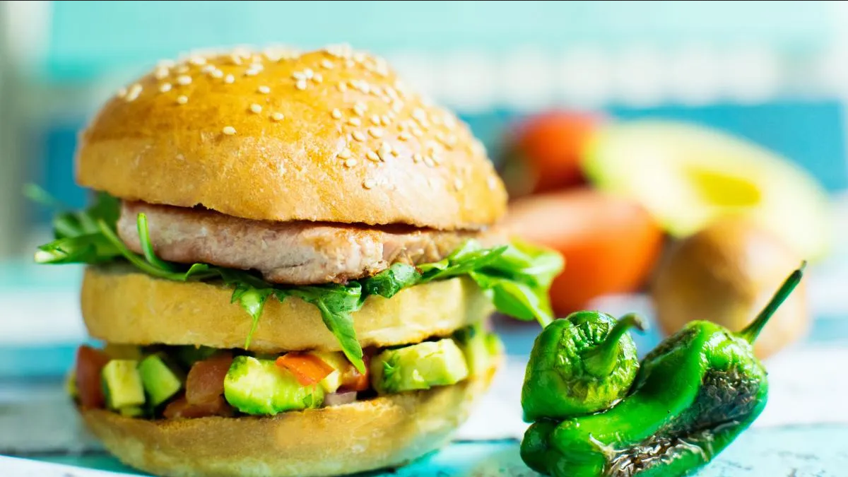 Día de la Hamburguesa: ¿Cuál es la receta para hacer una versión con atún?