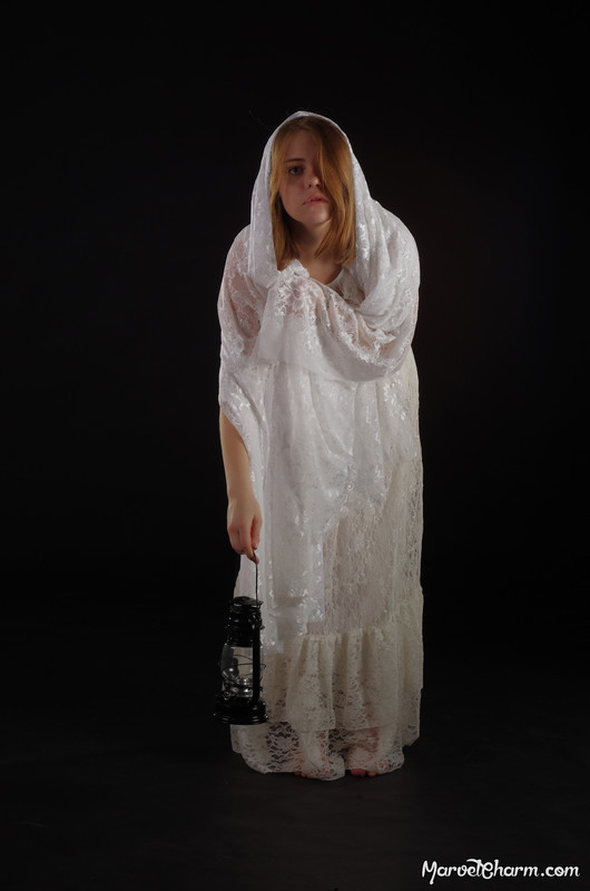 MarvelCharm_Nicolette-Lantern-020