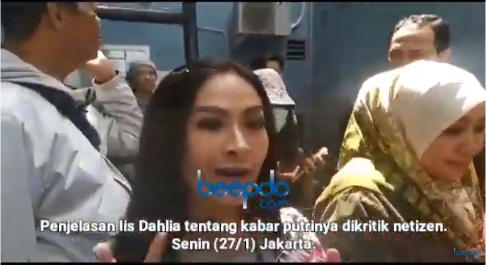 Tanggapan Iis Dahlia terkait pernyataan putrinya