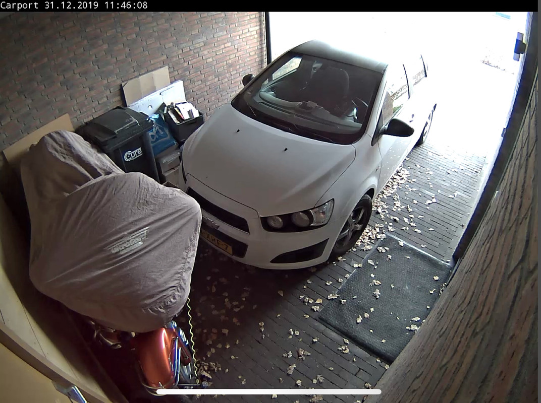 8E077127-9B79-44F4-AAB4-2D5507224A4D