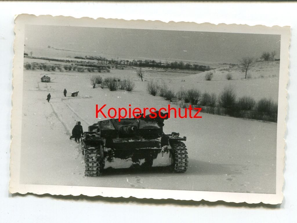 Wehrmacht, Stug, Panzer, Sturmgeschütze gehen vo