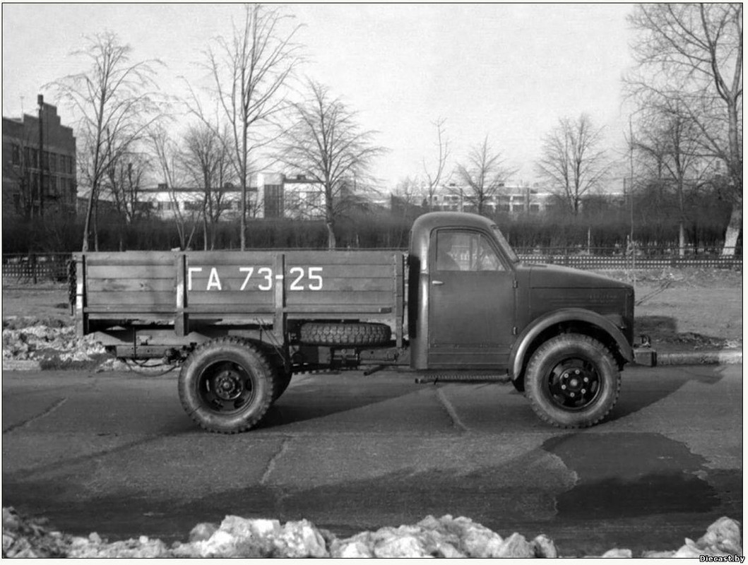 1360242912_truck-auto.info_gaz-51 (3)