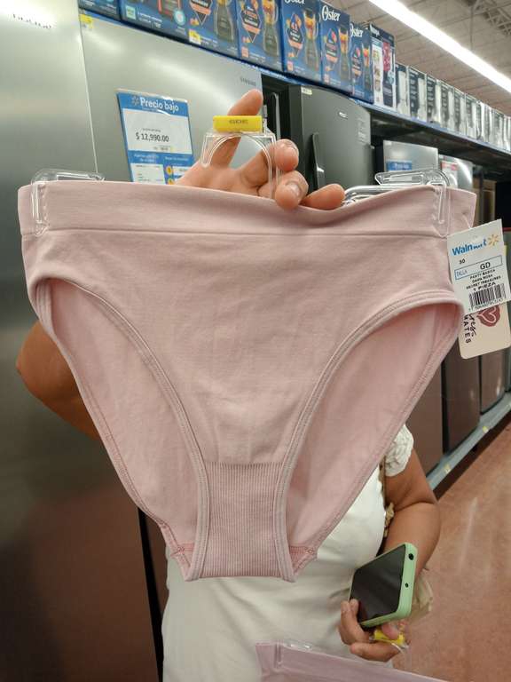 Walmart: Bikinis Para Dama y Desinfectante XL3 | Mérida 
