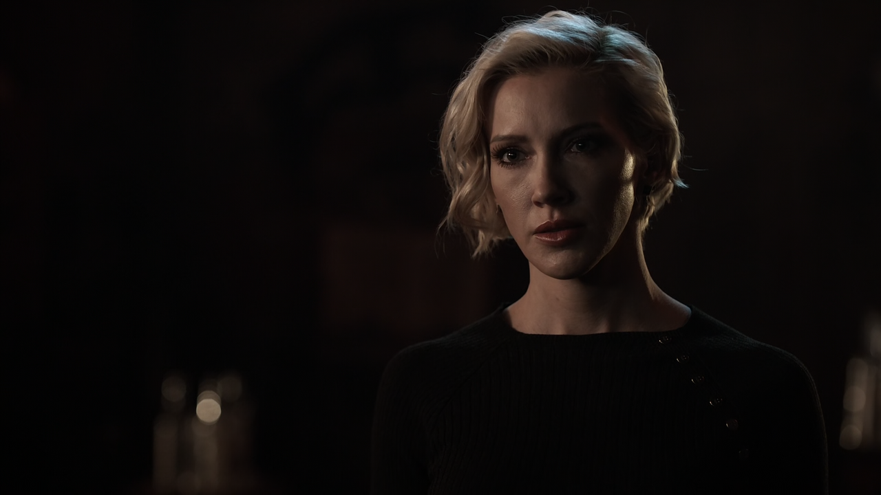 Arrow.S08E05.Prochnost.1080p.10bit.BluRay.AAC5.1.HEVC-Vyndros.mkv_snapshot_30.41_[2020.05.15_01.15.3
