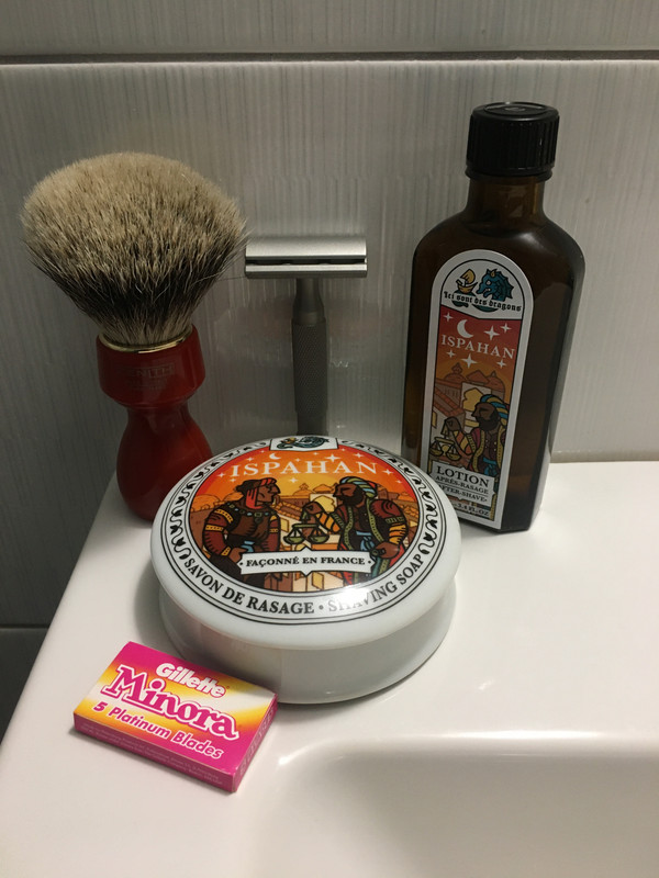 E8378D1D-943C-4E64-B135-753C8C4D573E