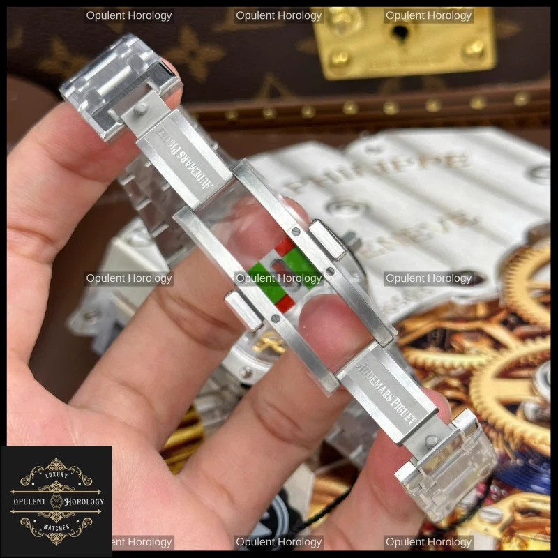 Audemars Piguet Royal Oak Jumbo Extra-Thin Openworked 16204 Replica 39mm White Skeleton Dial