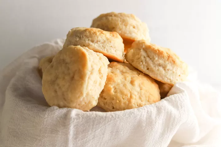 Sour cream biscuit recipe