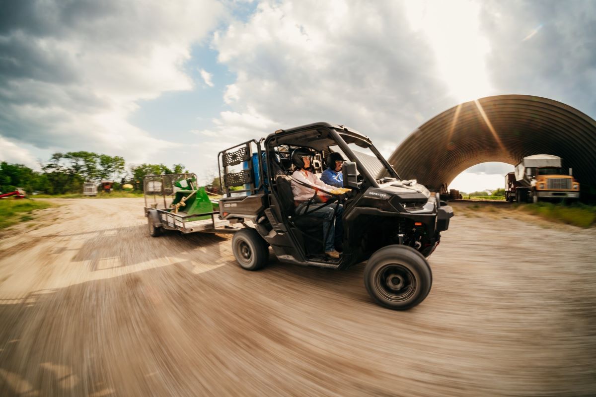 Can-Am Defender