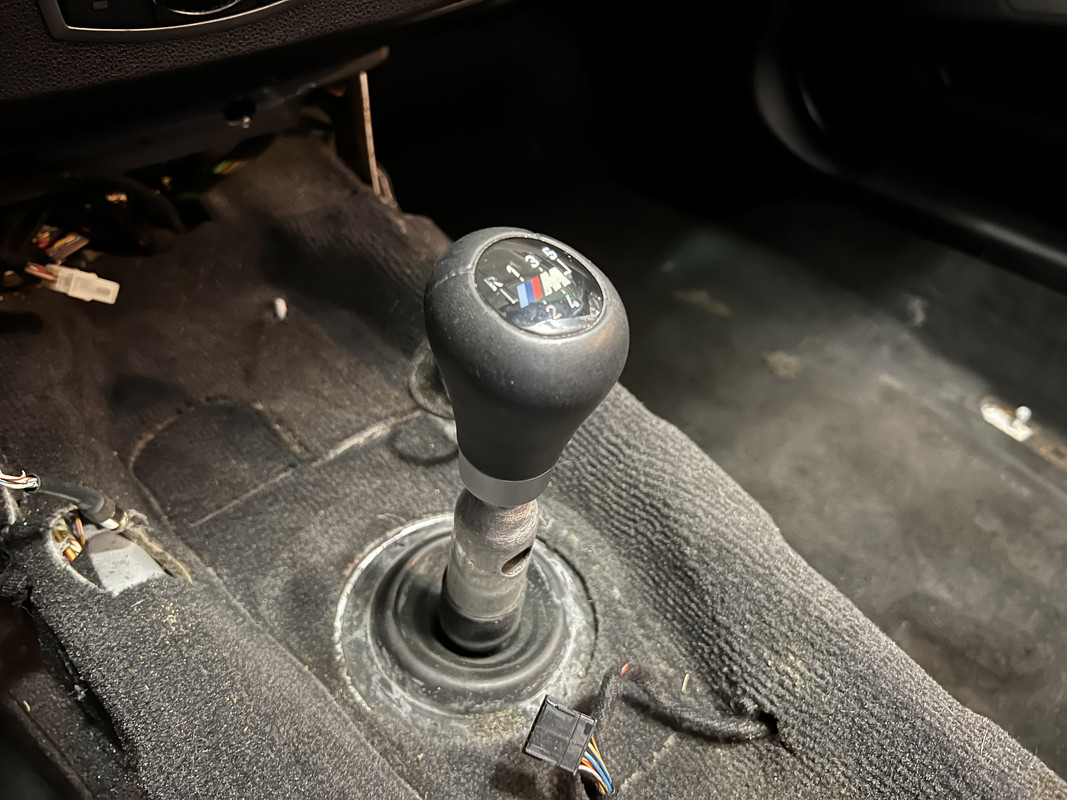 FE144143-087B-4B00-A0F3-EB77D1480A5B