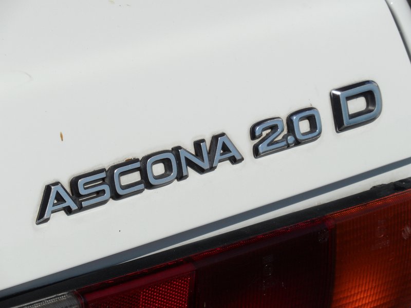 Ascona B 2.0 D (era "Ci sono per caso novità?") SAM-3882