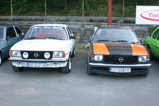 opel ascona b - Page 6 IMG-0045