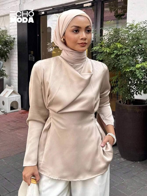 صور بلوزات ستان لإطلالاتك العملية والرسمية