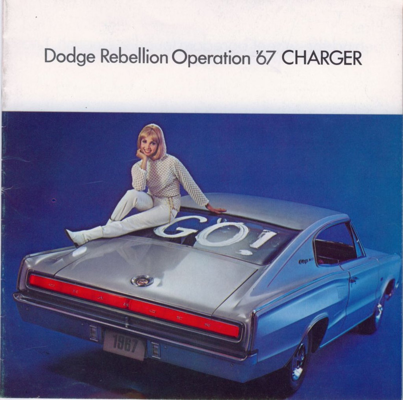 1967 Dodge Charger-01
