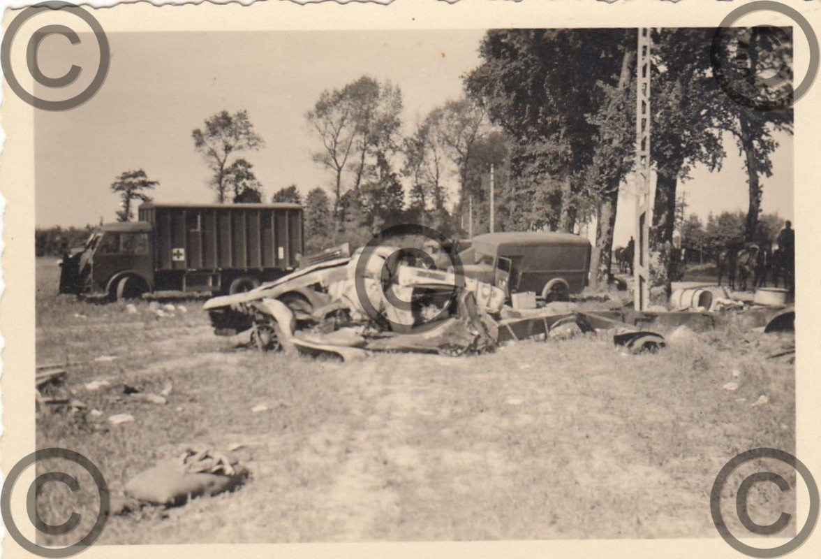 Foto, zerstöre Fahrzeuge. Frankreich, Frankreich