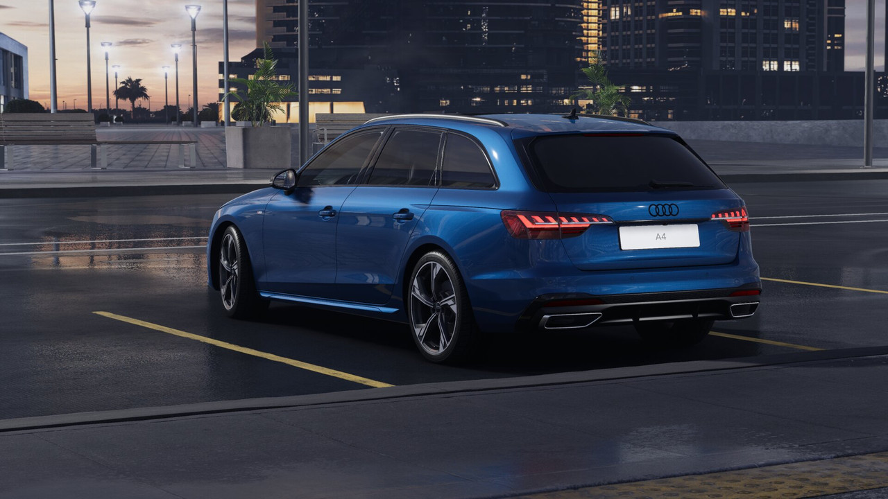 Audi-A4-Avant-Black-Limited_2
