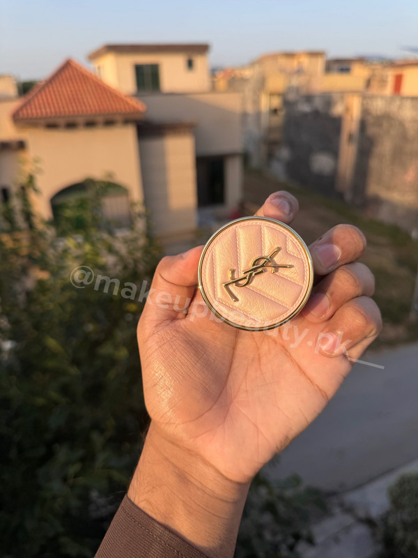 YSL Fusion Ink Cushion Foundation with Spf 23 PA++. - image 4