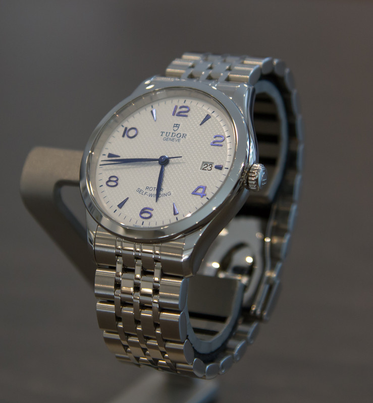 87F340AB-B3B1-48F0-B3F7-AC45574AEB62