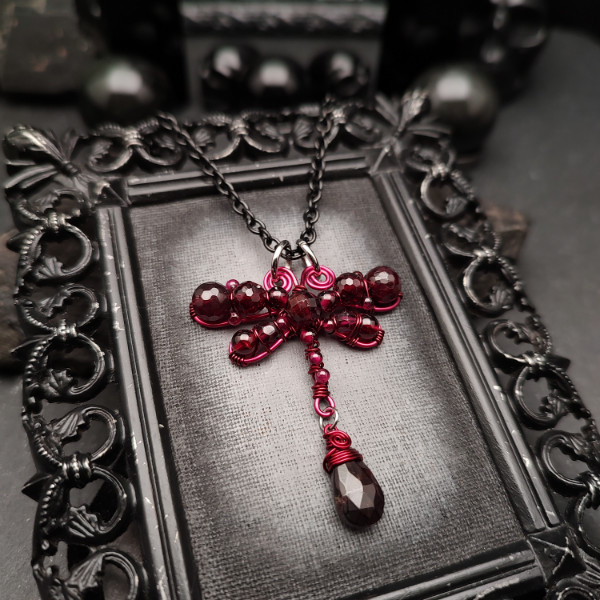 Blood Garnet Medium