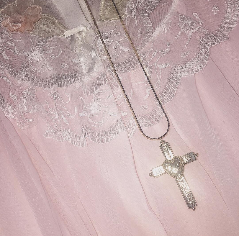 pinkdresscross