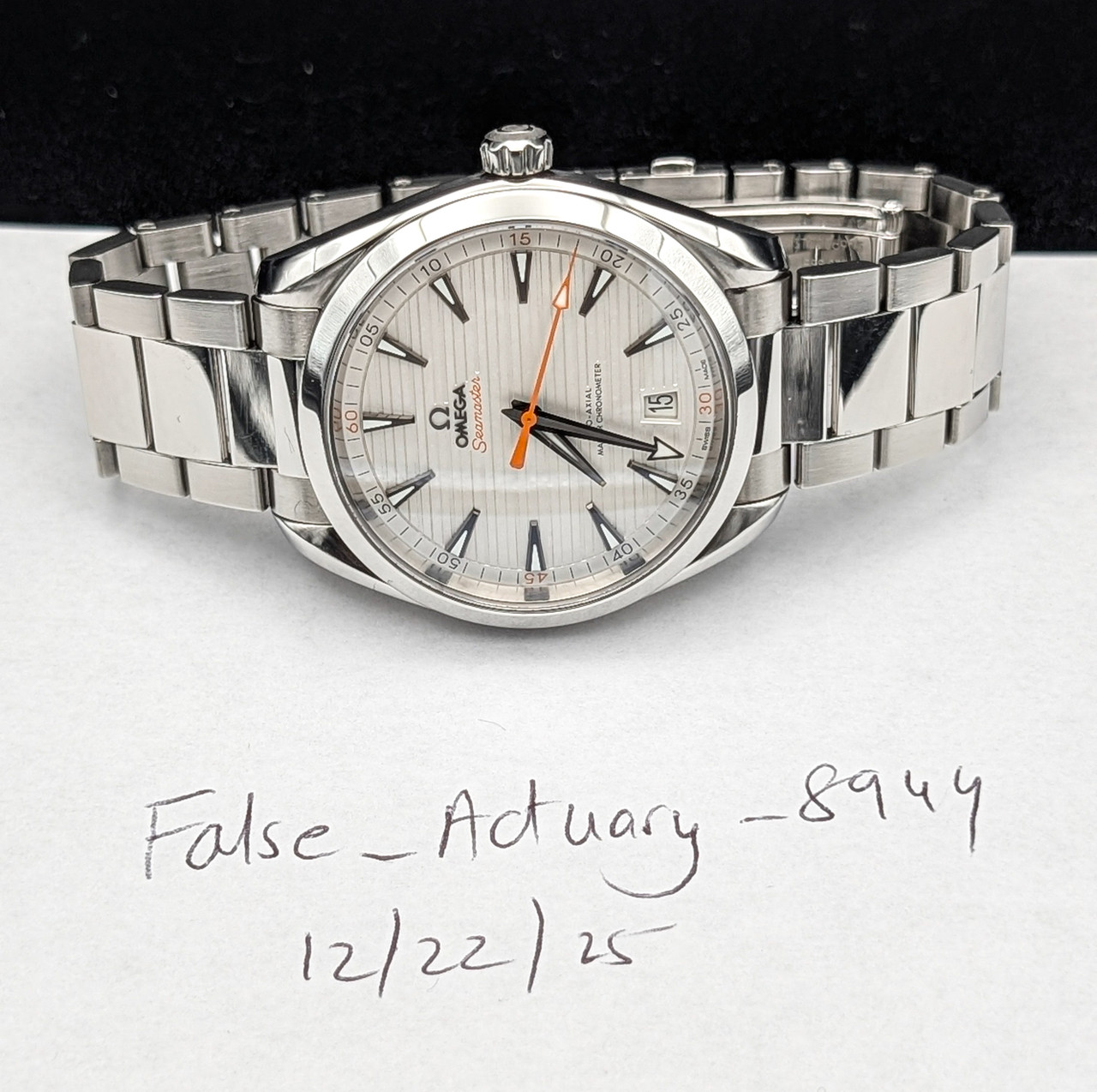 PXL 20251223 003643061 PORTRAIT ORIGINAL