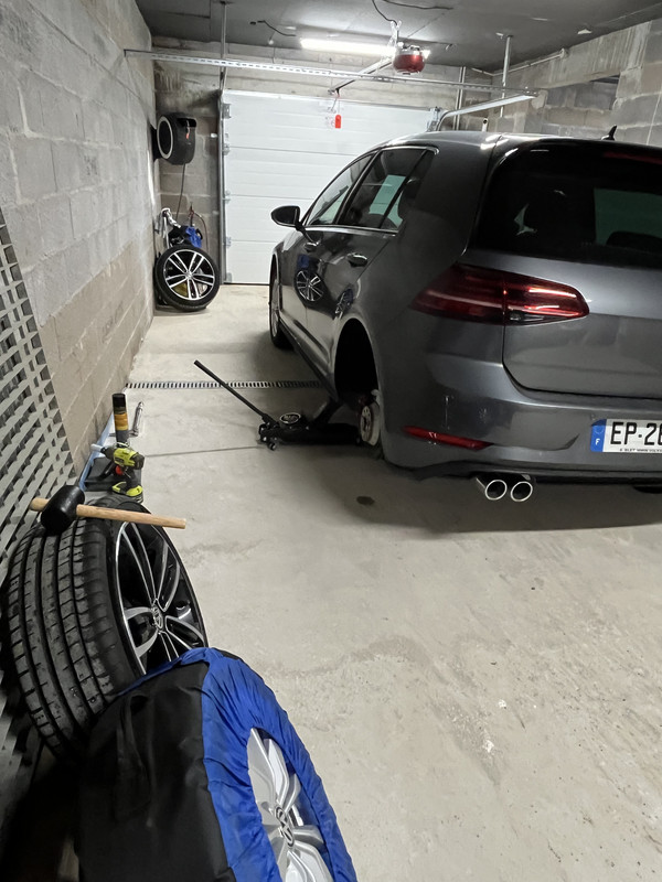 6F480D0F-06D5-4387-BA6A-6AB0084B09B9