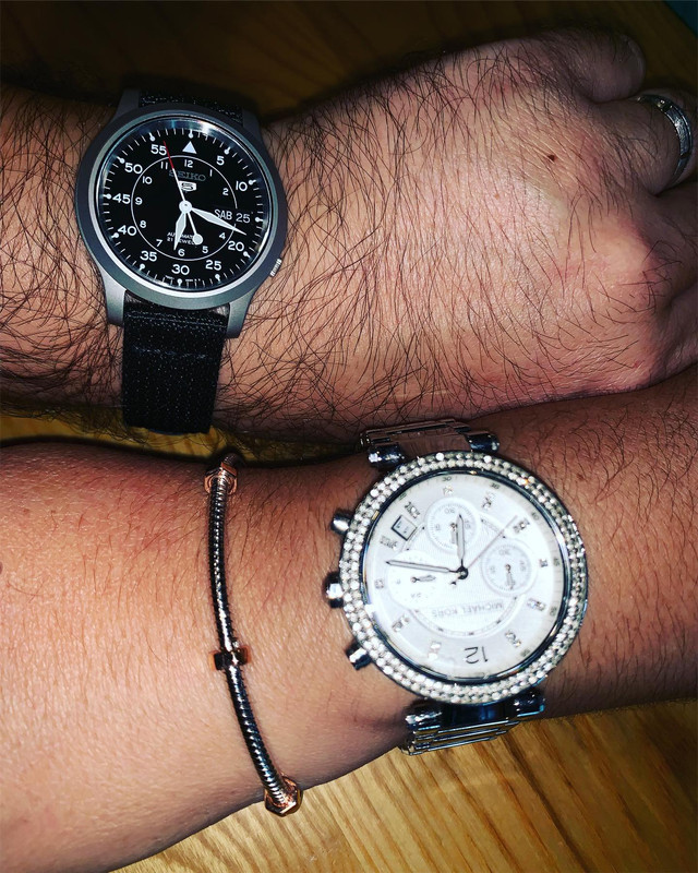 4BF9C78B-D780-4C80-B73B-7FAFC14CC30B