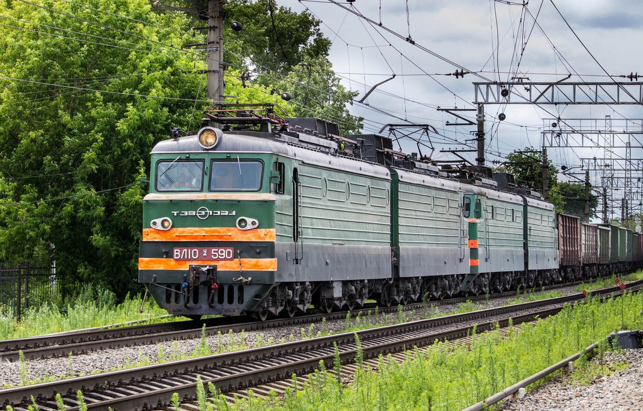 ВЛ10у-590_2