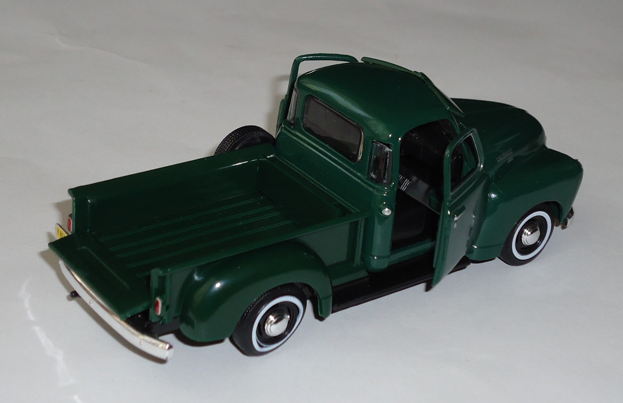 Chevrolet-3100 Deluxe Pickup Truck2