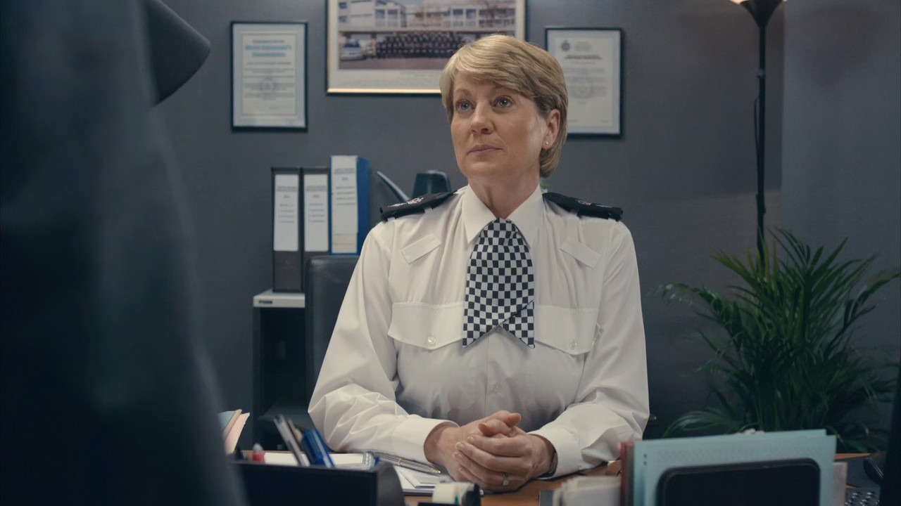 Broadchurch (2013) - S01E01 - Episode 1 (1080p BluRay x265 RCVR)