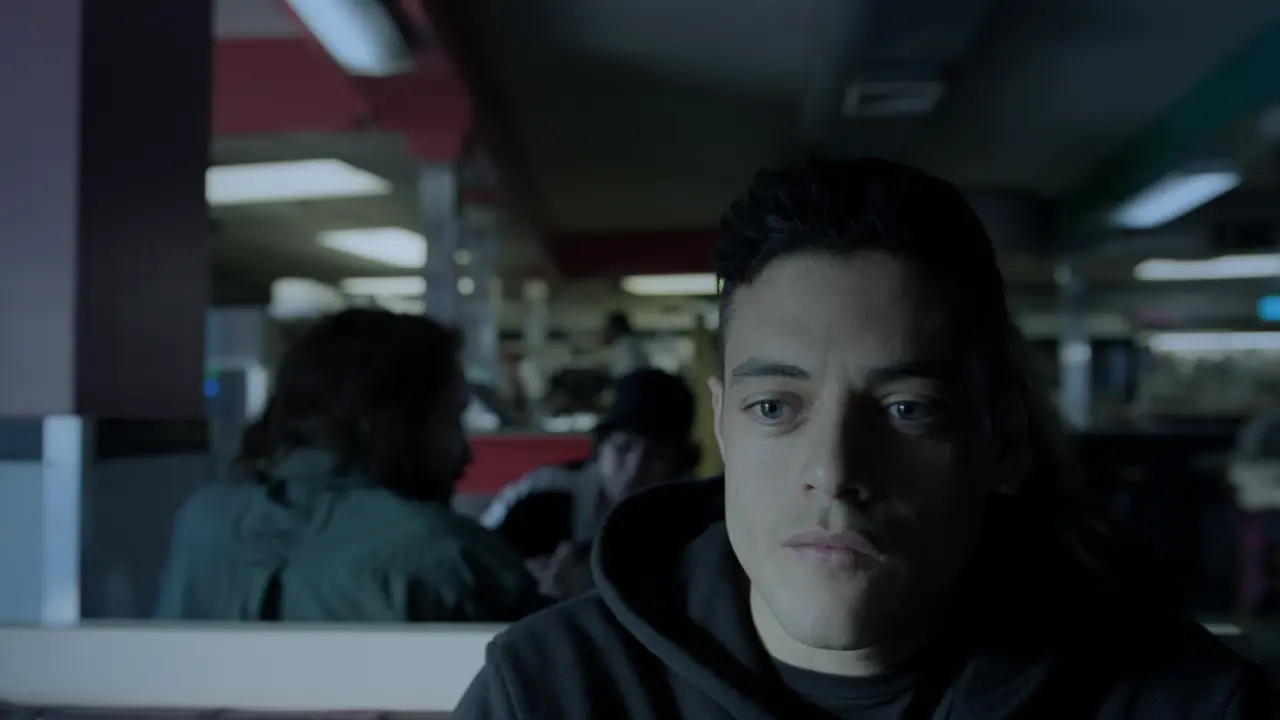 Mr.Robot.S02E01.Il.controllo.1080p.BDRip.Untouched.ITA.ENG.FLAC.x264-BlackBit[screenshot 3]