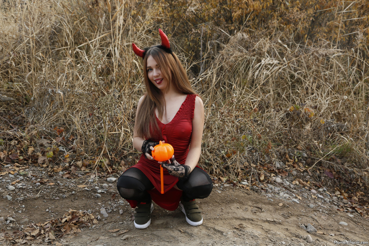 MarvelCharm_Mila-TrickorTreat-041