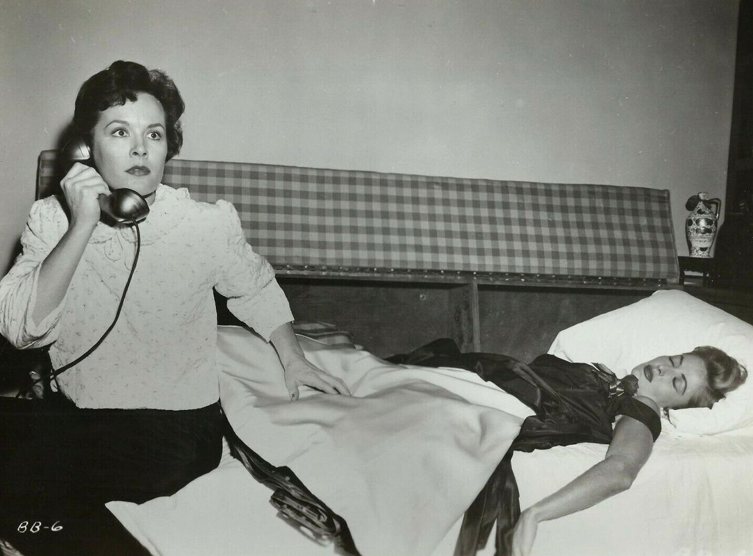Martha_Vickers_a46