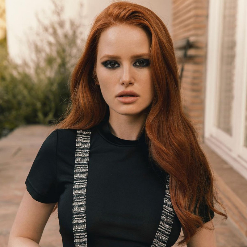 sara luvv and madelaine petsch in answer #1993442