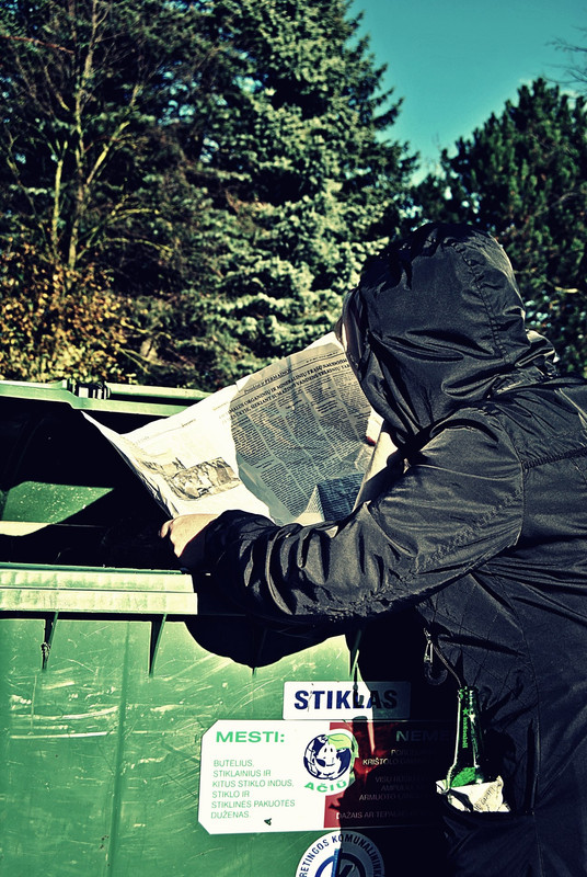 Suklydes zmogus (1296 x 1936)