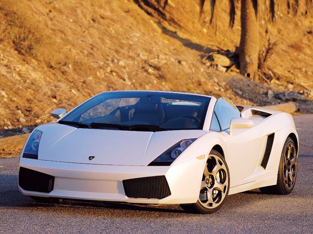 0703_ec_02z 2006_lamborghini_gallardo_spyder left_front_view