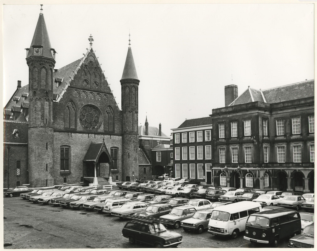 Binnenhof-jaren-70-03.jpg