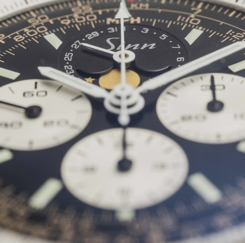 DE29C5F7-9691-42E3-9FB1-6BFCB24480C4