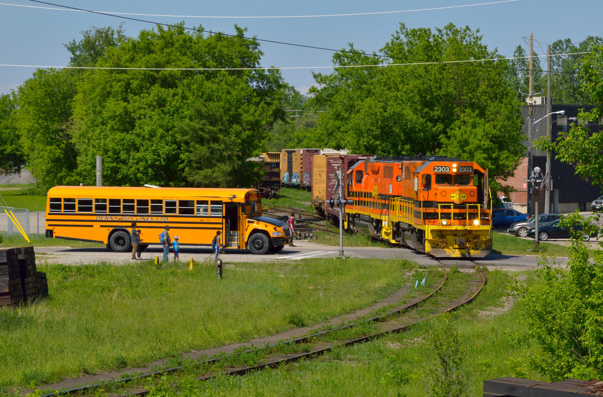 orangeschoolbusandtrain.jpg