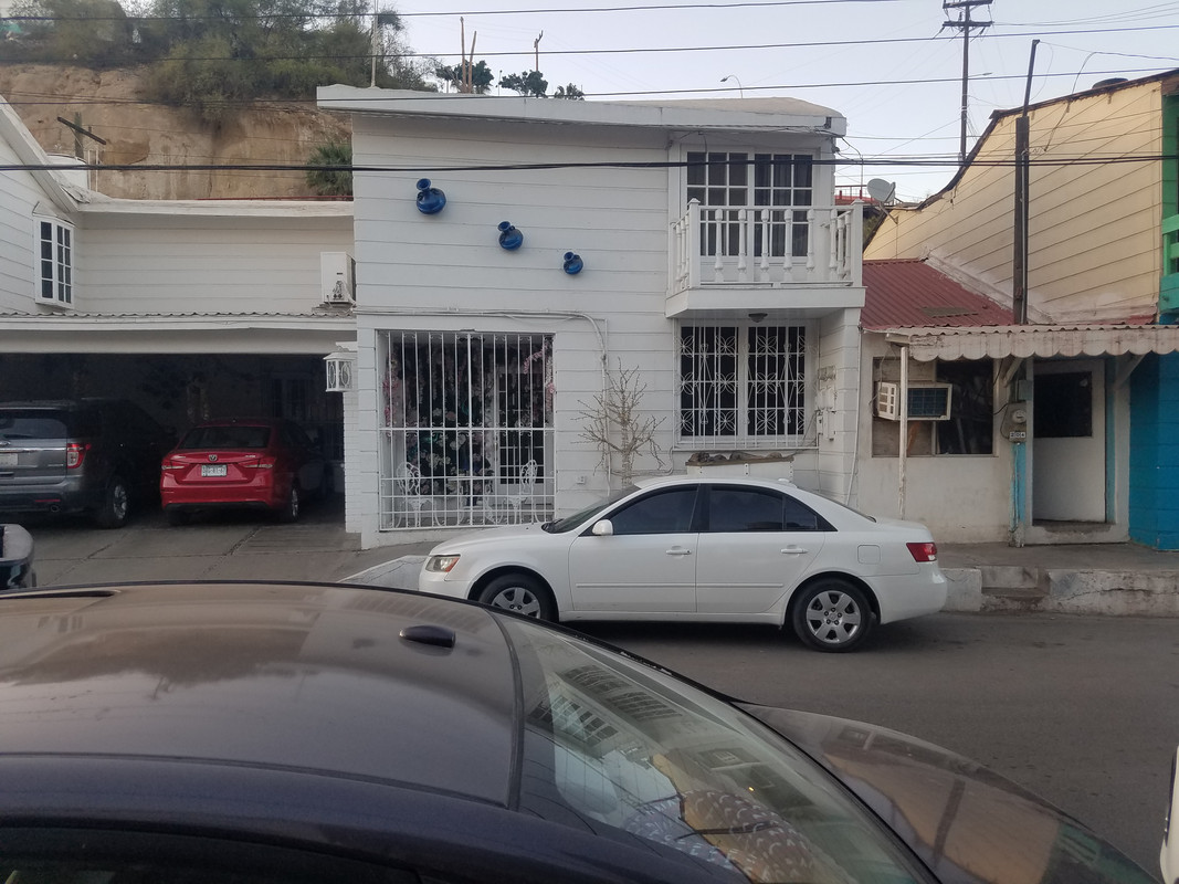 CM