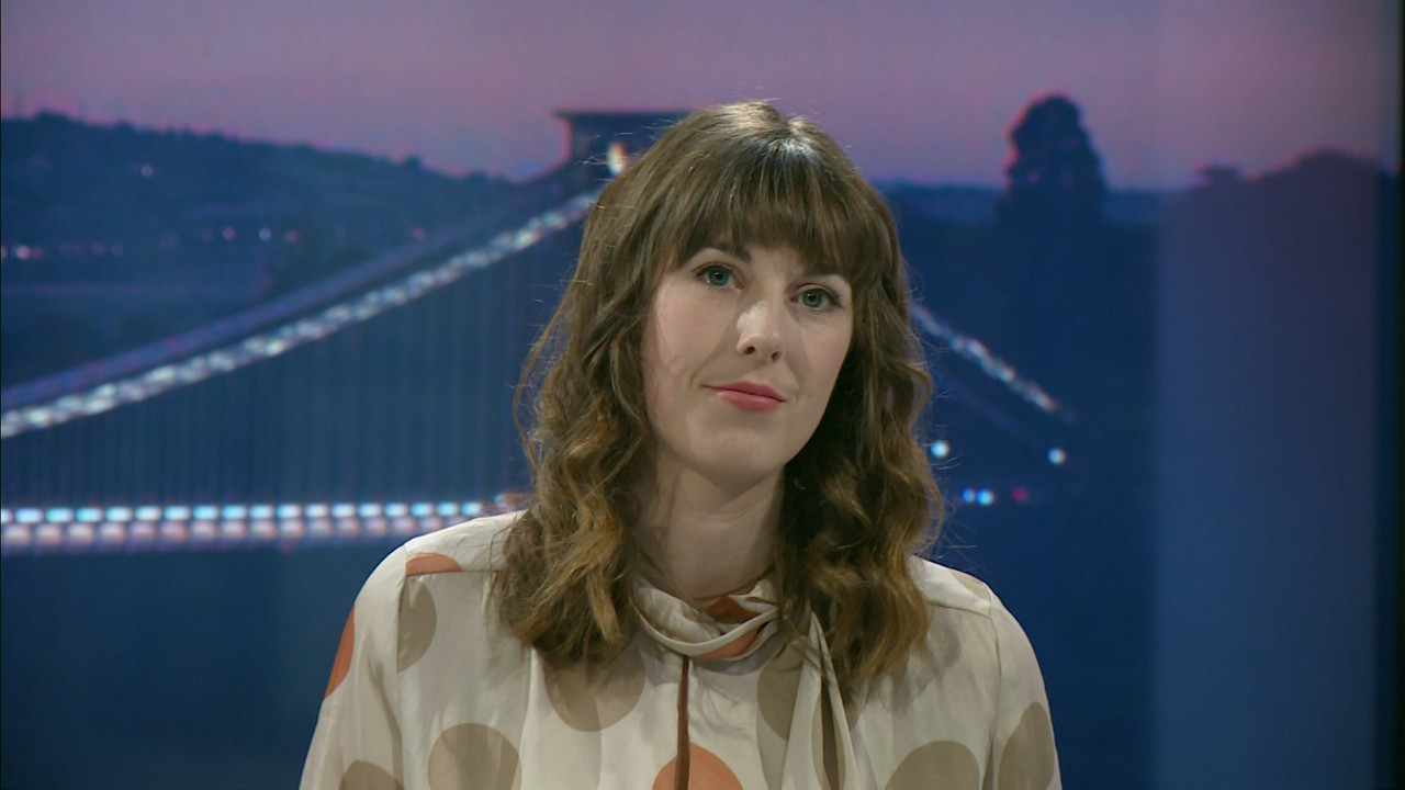 01.24 - 16.45.00 - ITV News West Country. News for Devon, Cornwall, S....ts_snapshot_17.33.859