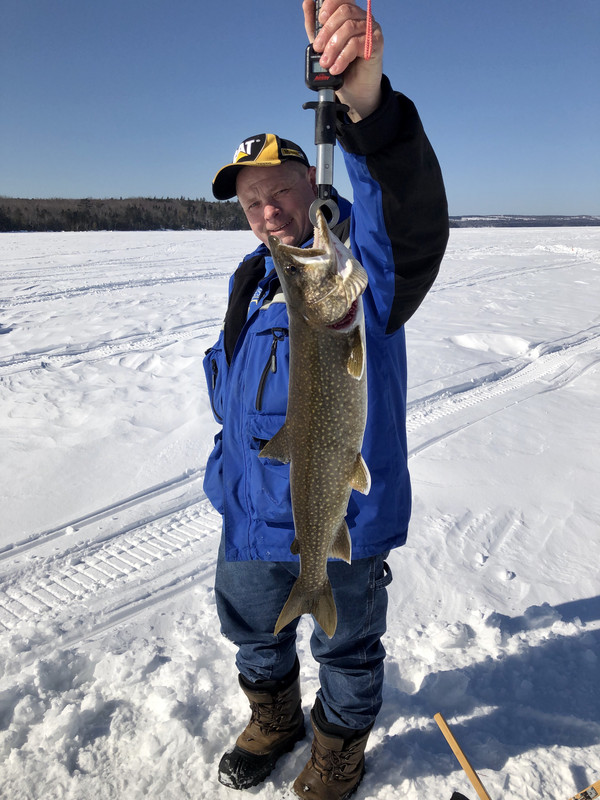 865AFFED-9156-4F49-B58E-582BDBCF5D77