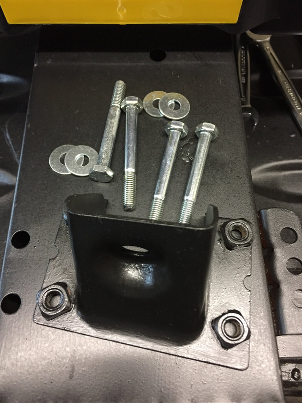 Restauration 4L (831)