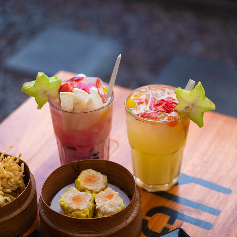 Minuman segar dan dessert untuk menemani mie