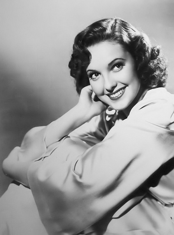 Linda_Darnell_a53