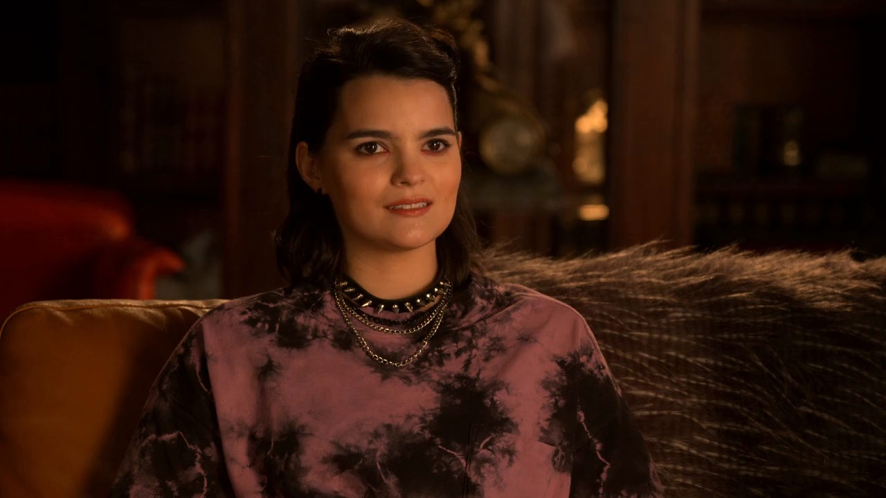 Lucifer (2021) Season 6 [Hindi + English] WebRip 480p 720p ESub - Complete Screenshot